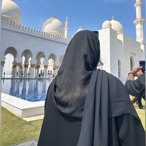 Thowby Black Abaya Set OS